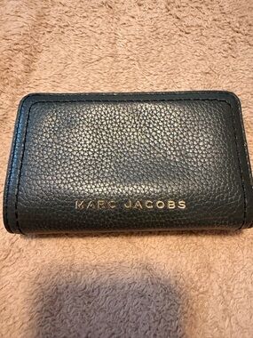 Marc Jacobs Black Pebbled Leather Key Card Case with Gold Logo